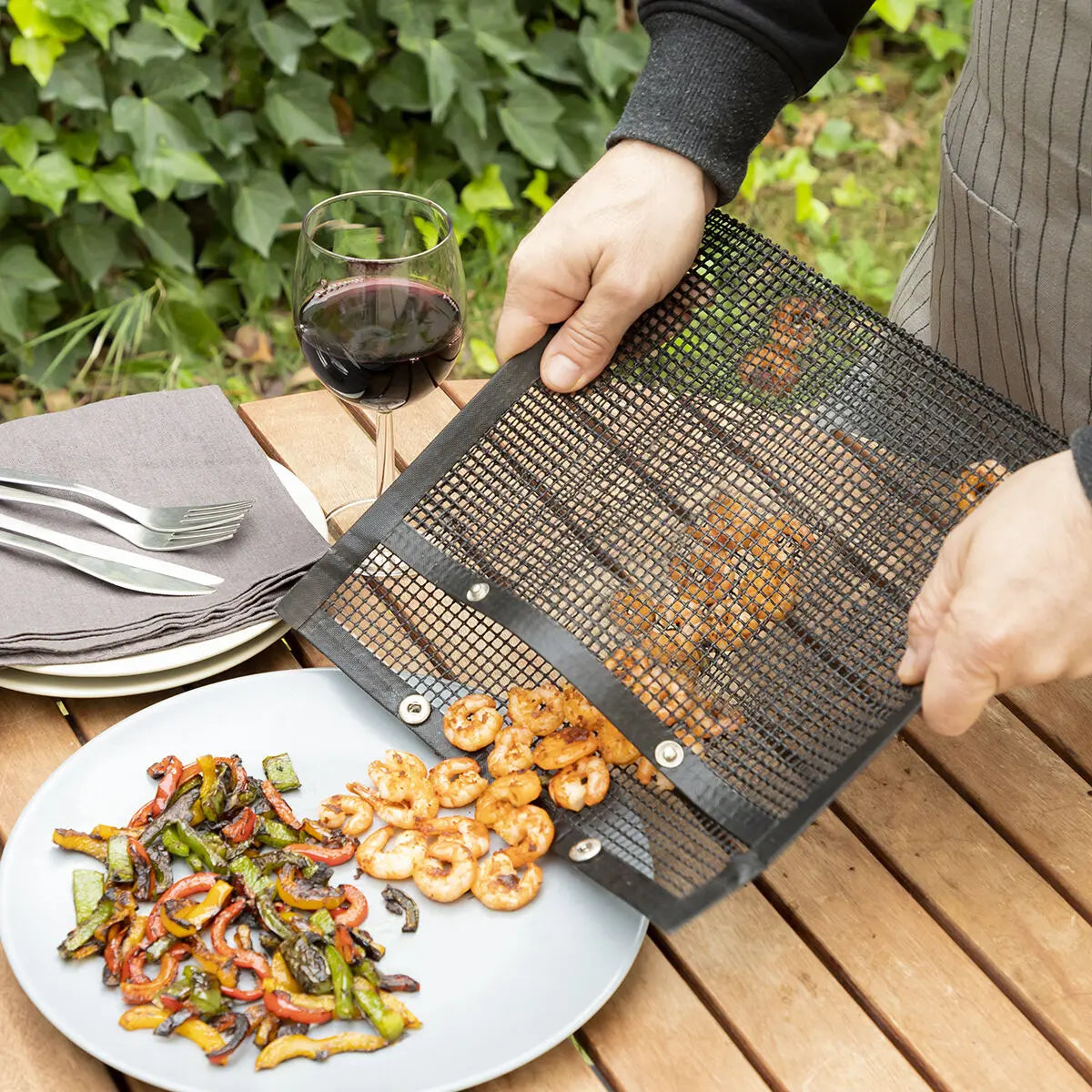 Grill Bags Non-Stick Mesh Dishwasher-Safe Set of 2
