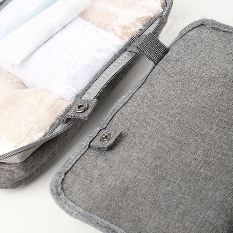 Hanging Toiletry Bag 4 Compartments & 360° Rotatable Hook
