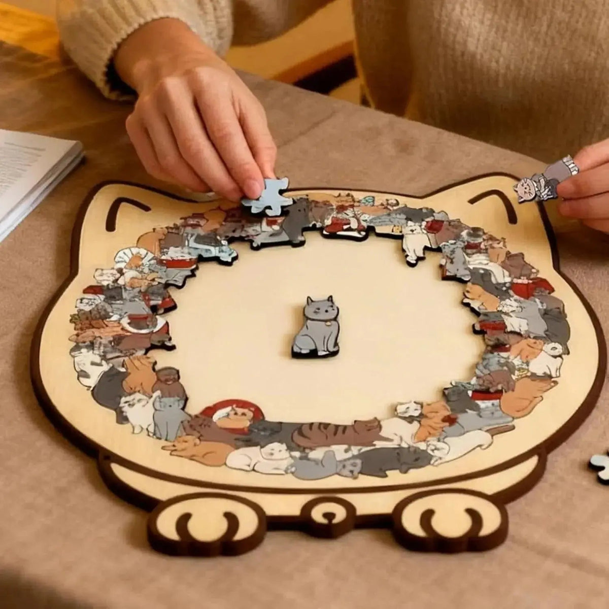 Jigsaw Puzzle Wooden Cat-Shaped 135 Pieces