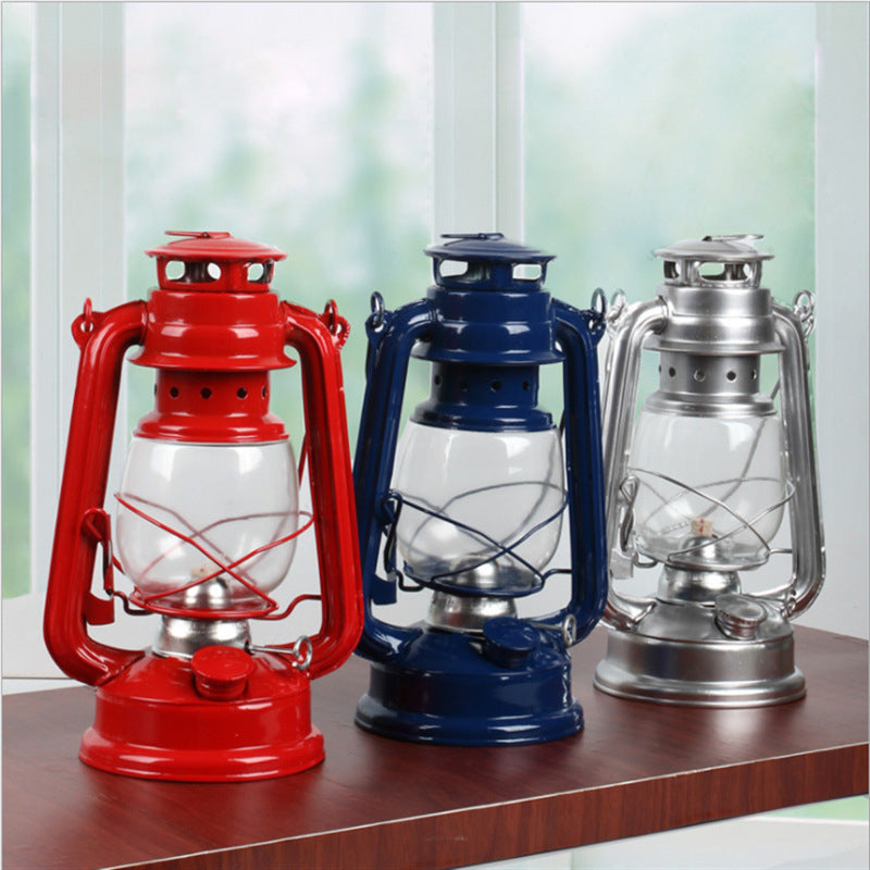 Kerosene Lantern Metal Shade & Weatherproof