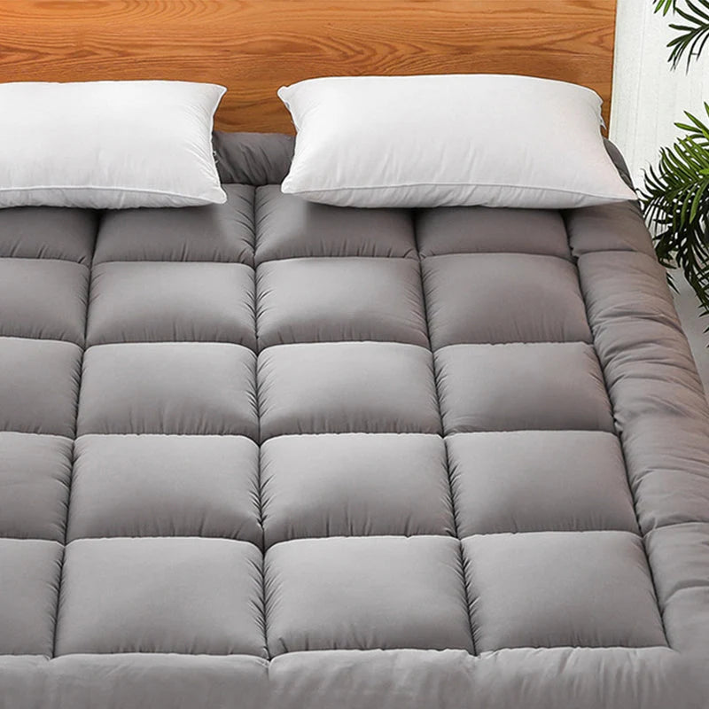 Mattress Topper Box-Quilted All-Season Elastic Corners