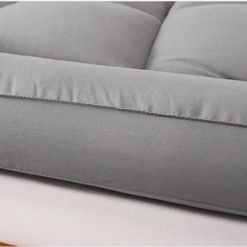 Mattress Topper Box-Quilted All-Season Elastic Corners