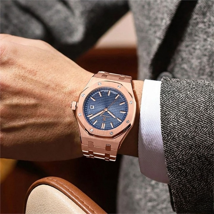 Men's Wristwatch Quartz Movement & Stainless Steel Bracelet