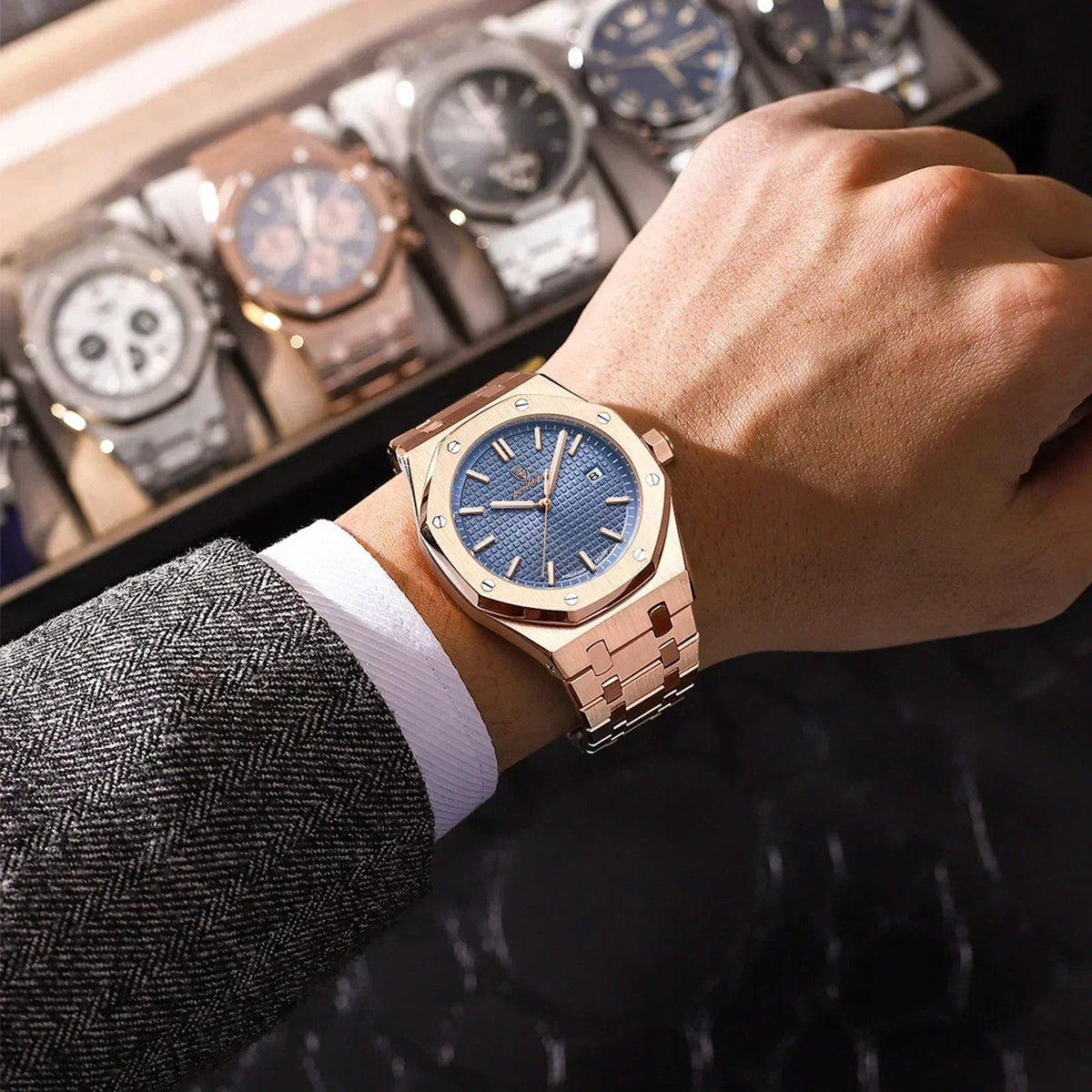 Men's Wristwatch Quartz Movement & Stainless Steel Bracelet