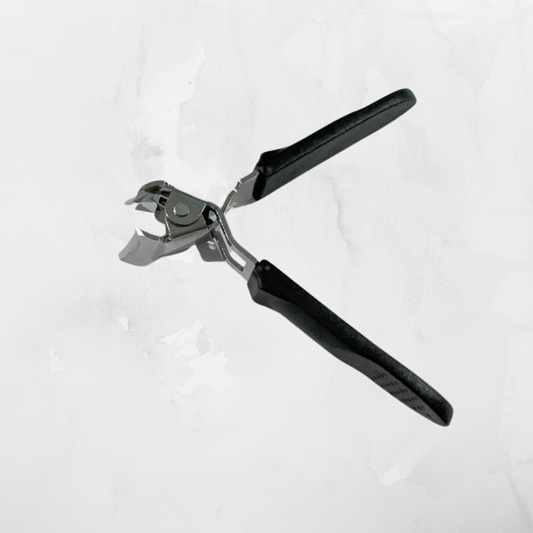 Nail Clippers Angled Stainless Steel Nail Catcher