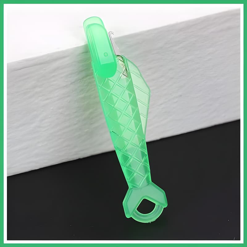 Needle Threader Fish Design Fast Threading Universal Fit