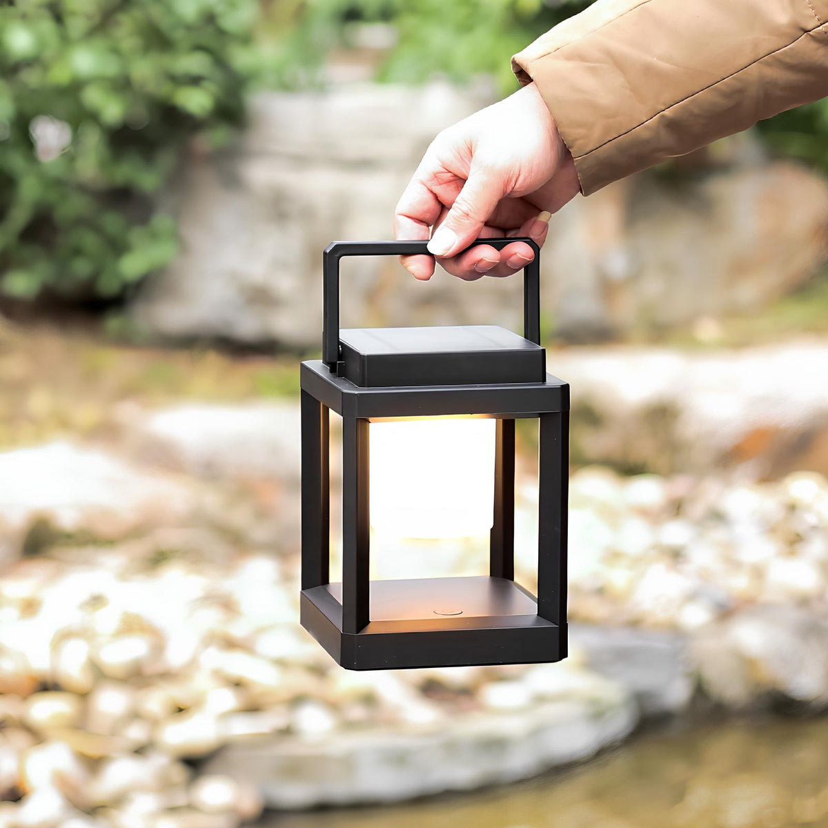 Outdoor Lantern Solar & USB Charging Weatherproof