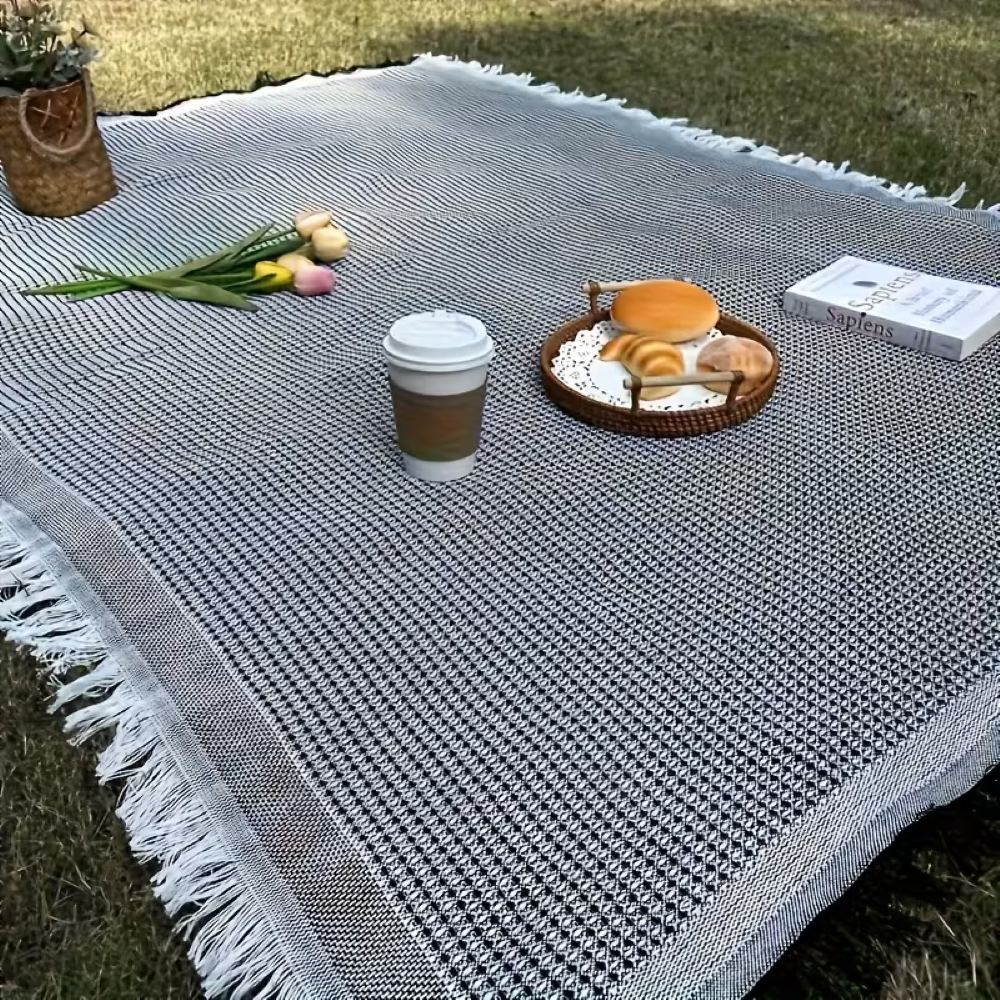 Outdoor Picnic Blanket Waterproof Foldable Machine Washable