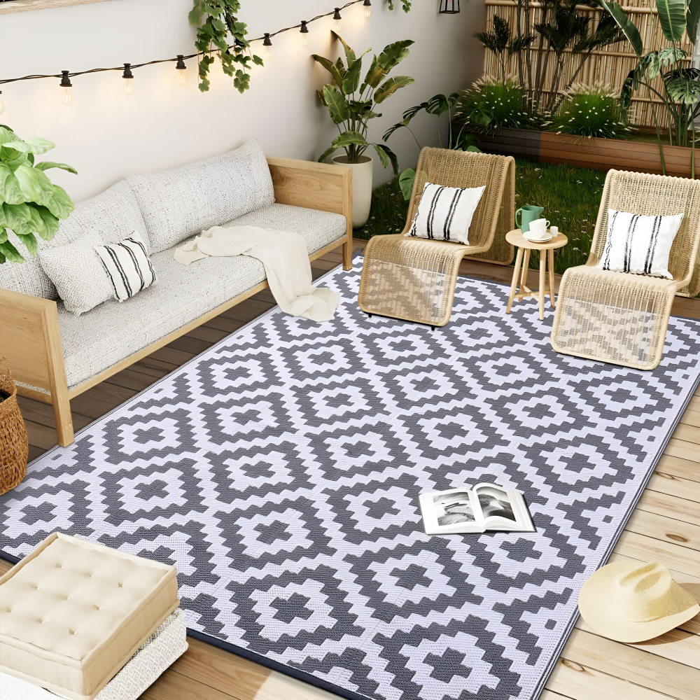 Outdoor Rug Reversible Geometric Non-Slip & Water-Repellent