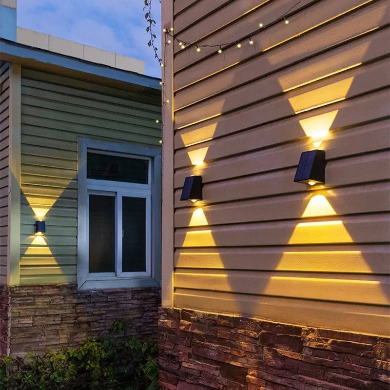 Outdoor Solar Wall Light Wireless & Automatic Weatherproof 10-Hour Runtime