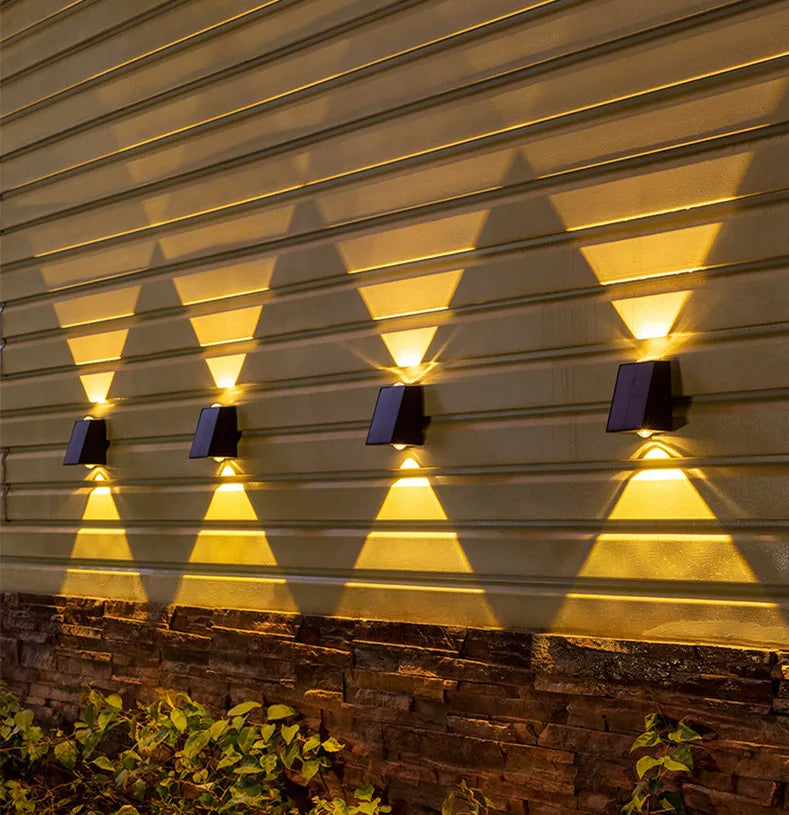 Outdoor Solar Wall Light Wireless & Automatic Weatherproof 10-Hour Runtime