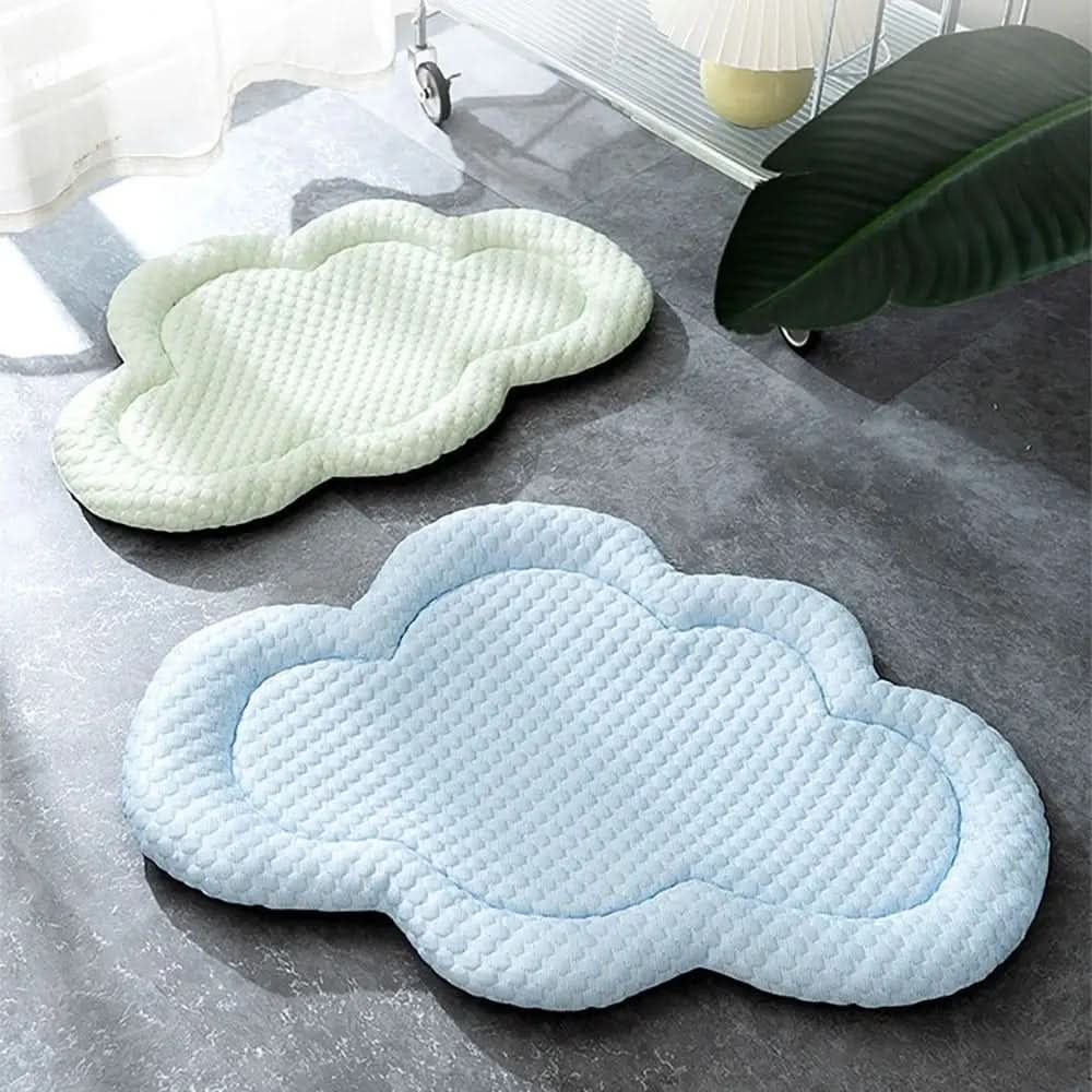 Pet Cooling Mat Cloud-Shaped Cooling Fiber & Machine Washable