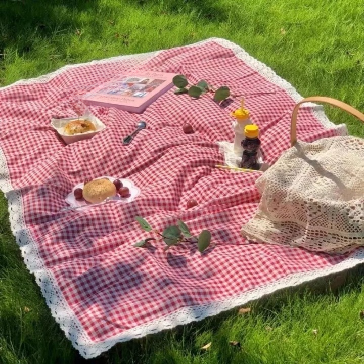 Picnic Blanket Waterproof Thick Padding Checkered Gingham