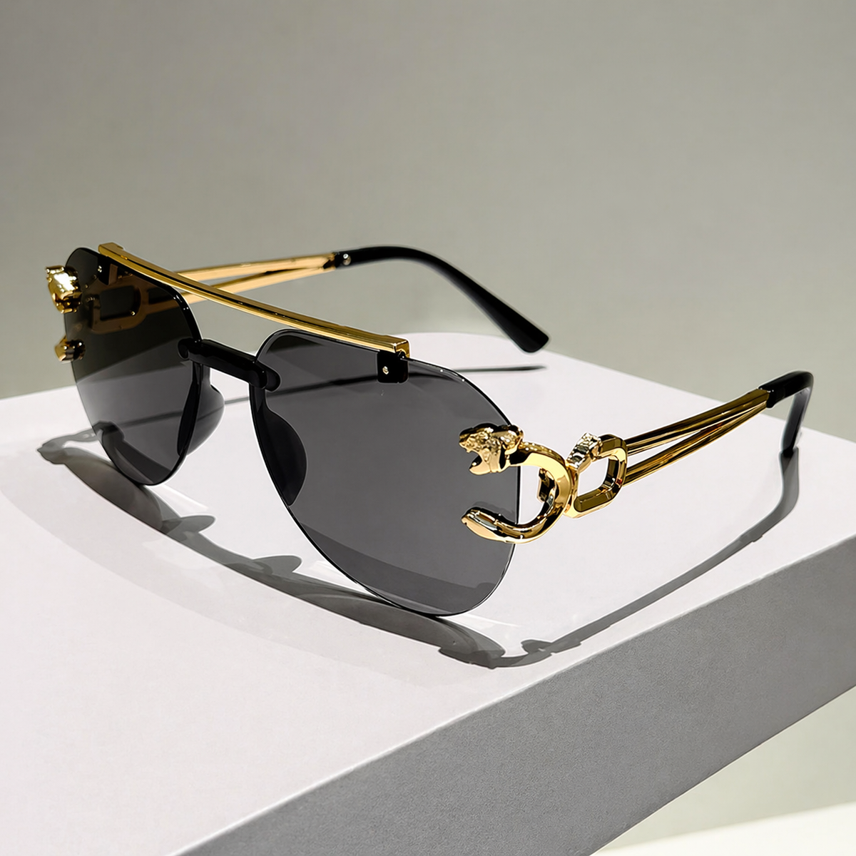 Pilot Sunglasses Rimless Gradient Lenses & Metal Top Bar
