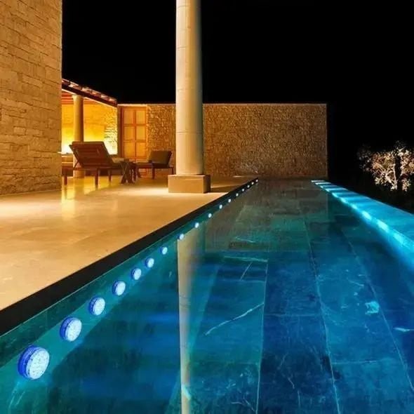 Pool Light 360° 13-LED Remote & Battery-Powered