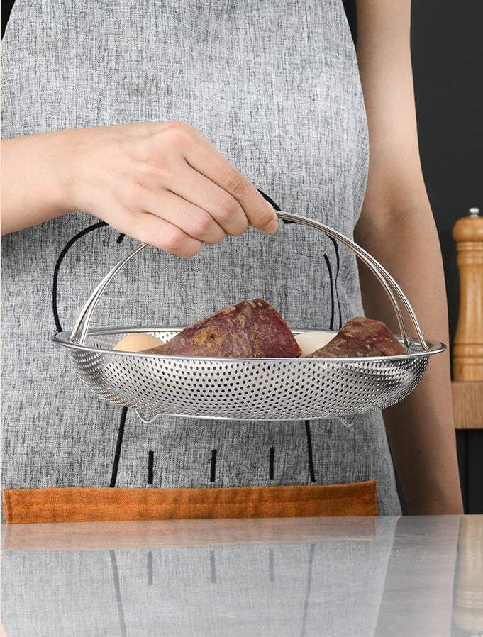 Pot Steamer Insert Stainless Steel Ergonomic Handle & Fine Perforation