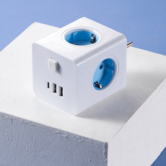 Power Strip Cube Space-Saving 4 Outlets & USB