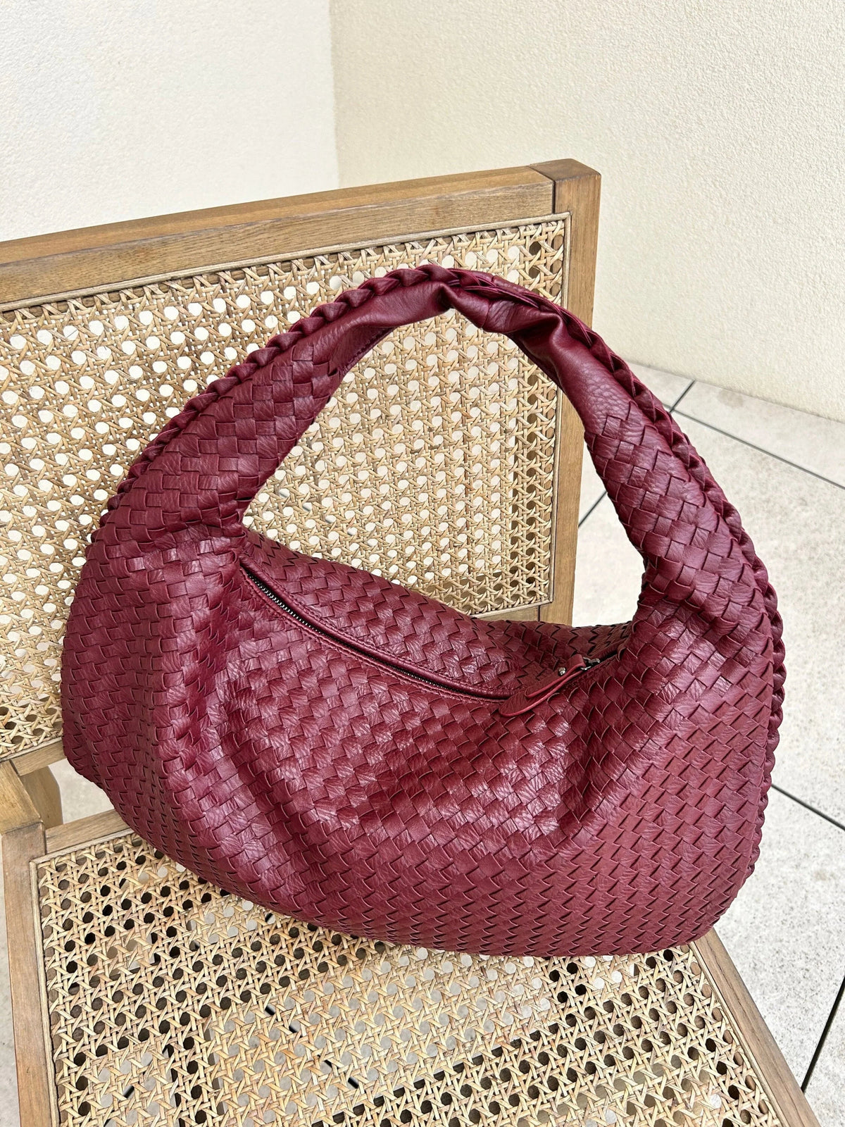 Shoulder Bag Braided Leather Zipper Closure
