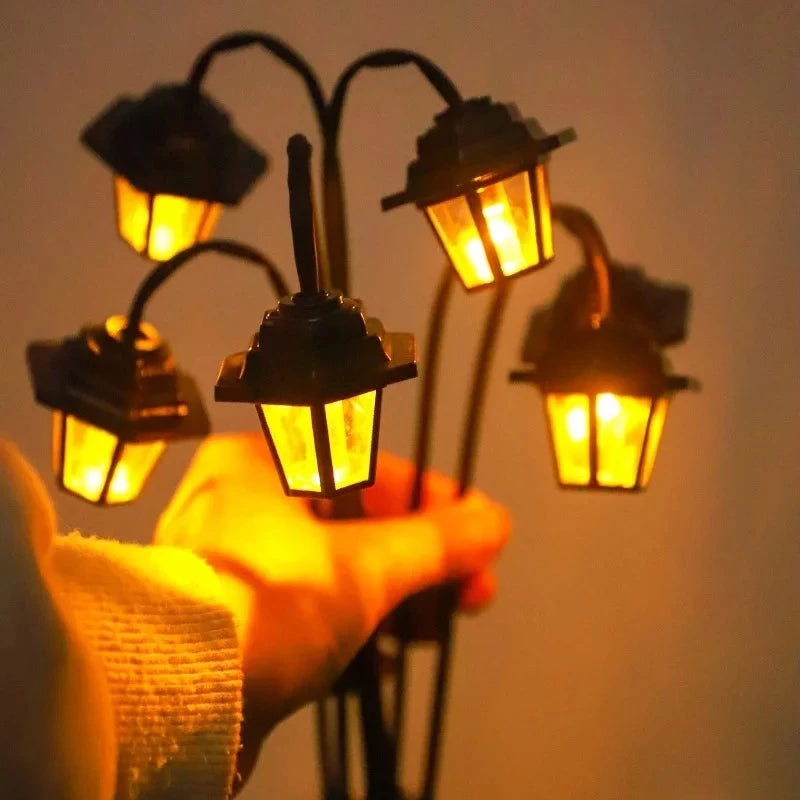 Solar Garden Lantern Retro Warm White LEDs Dusk Sensor