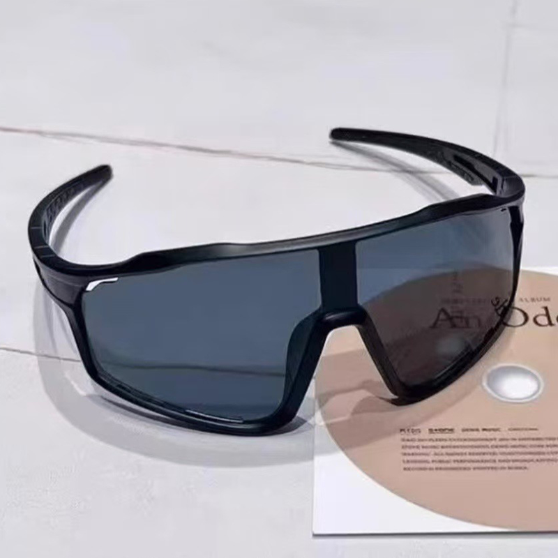 Sports Sunglasses Photochromic Lenses Rimless Panoramic View
