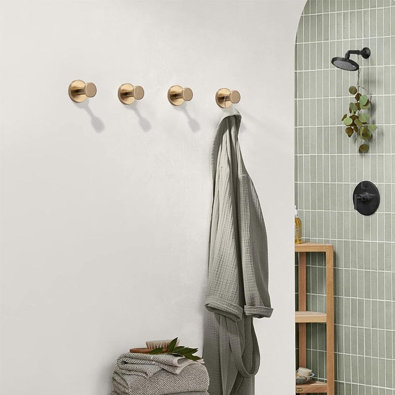 Suction Cup Wall Hook Twist-Lock No-Drill 15 Lbs