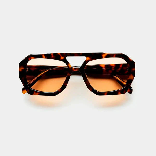 Sunglasses Hexagonal Frame Tortoiseshell Gradient Lenses