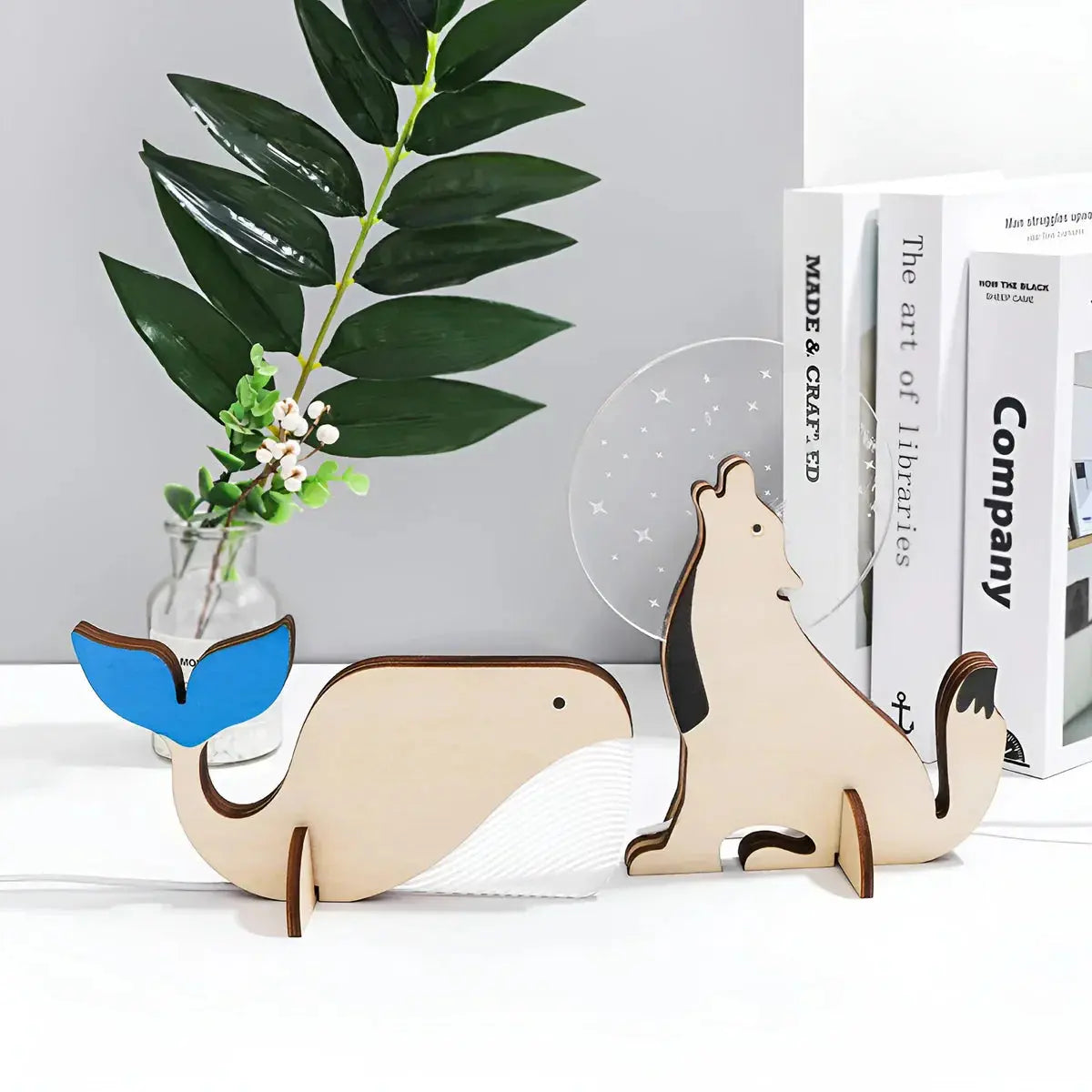 Table Lamp Birch Wood Animal Silhouette Touch & USB-Powered