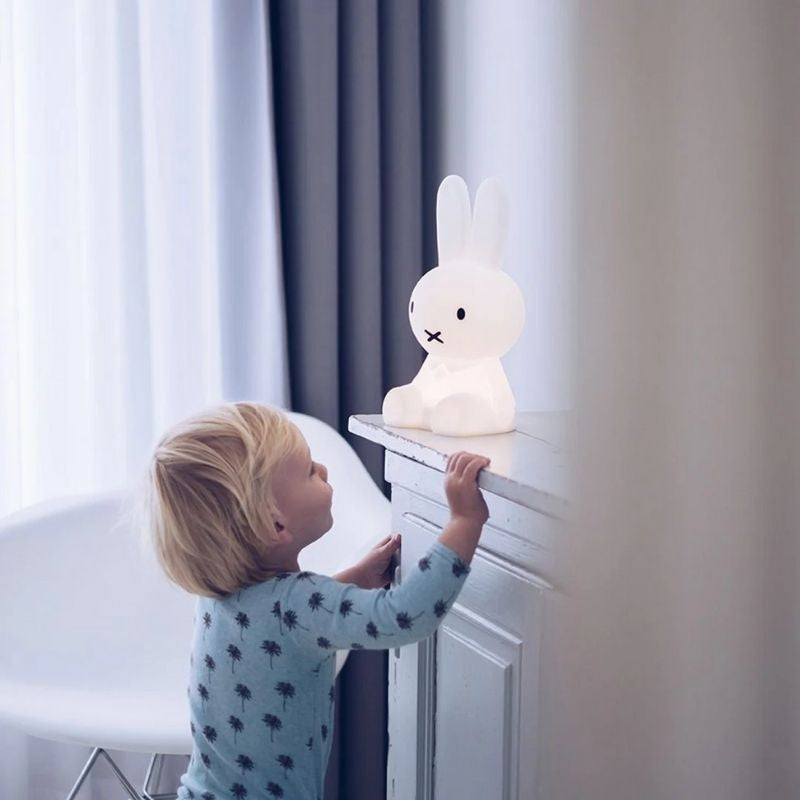 Table Lamp Minimalist Bunny Figure Warm LED Night Light