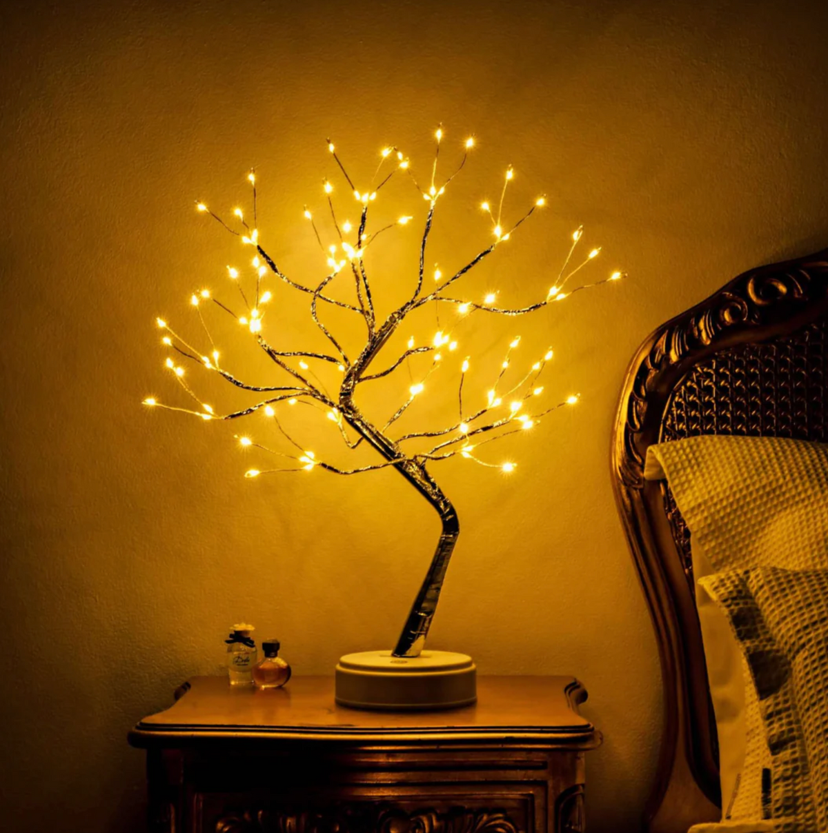 Table Lamp Tree Design Flexible Branches USB Rechargeable
