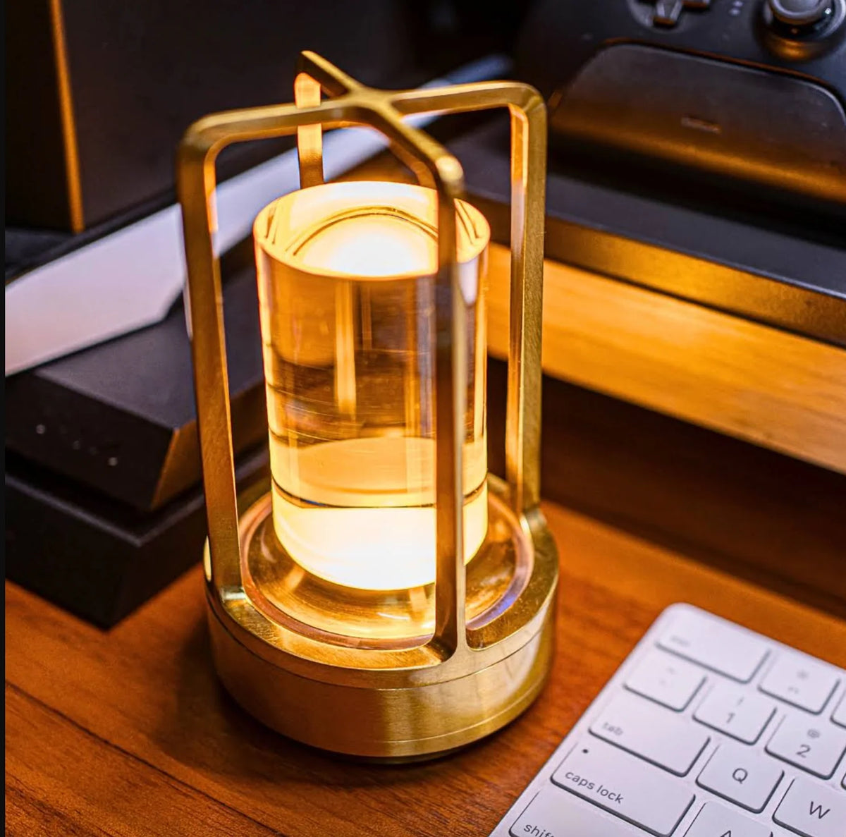 Table Lamp Wireless USB-C Rechargeable 3-Color Touch Dimmer