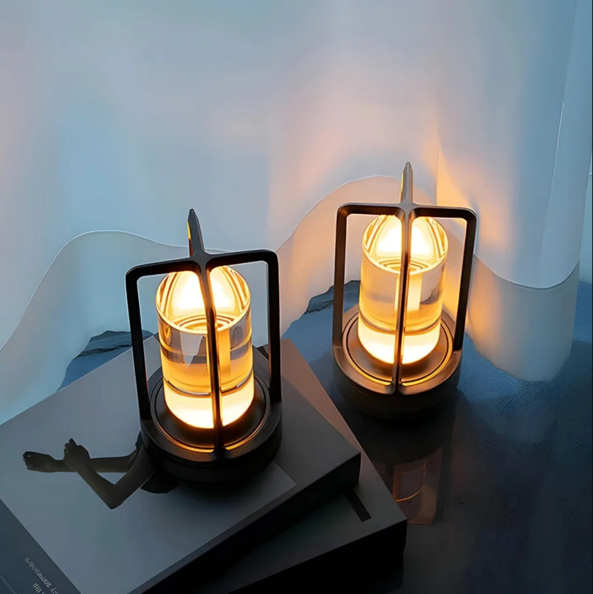 Table Lamp Wireless USB-C Rechargeable 3-Color Touch Dimmer