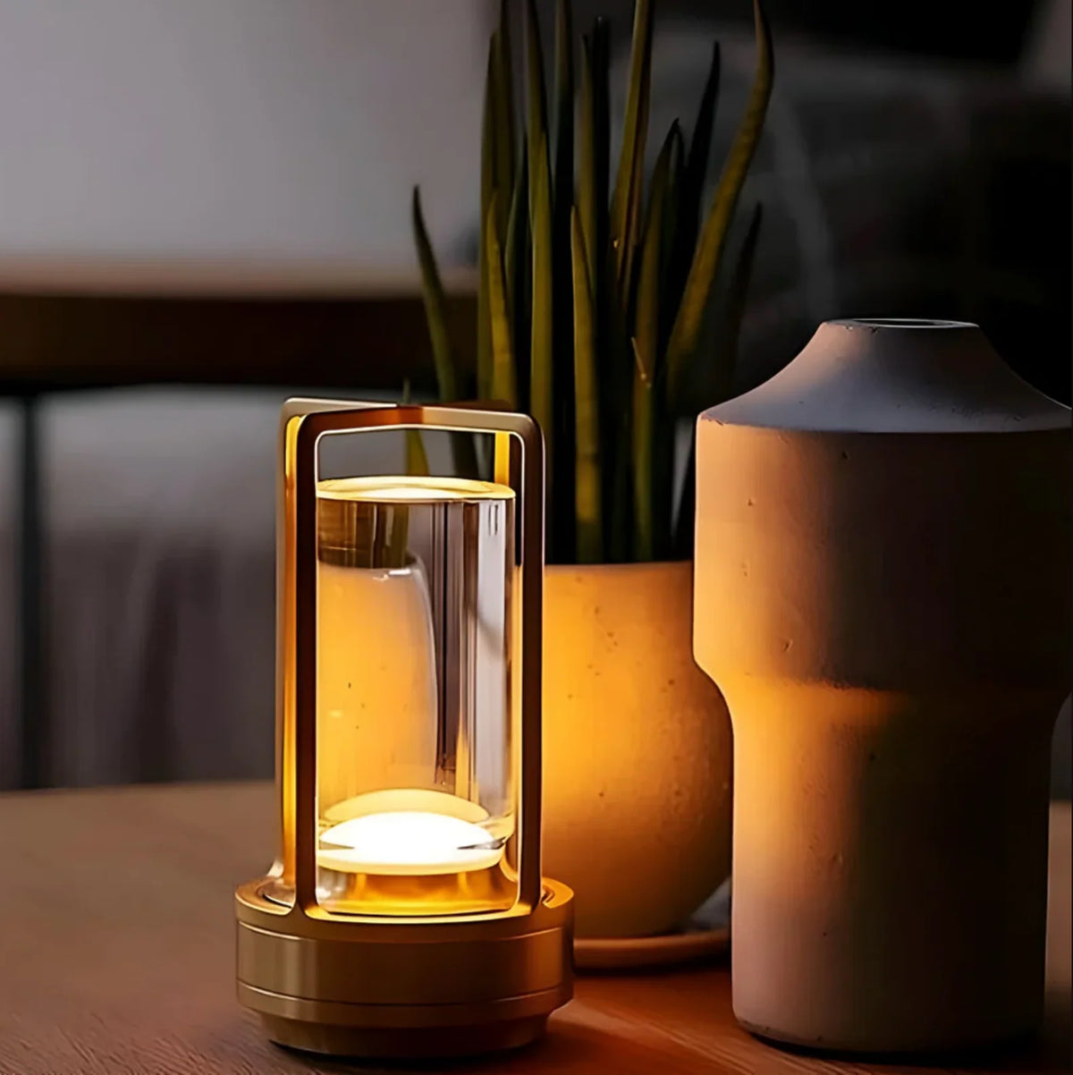 Table Lamp Wireless USB-C Rechargeable 3-Color Touch Dimmer