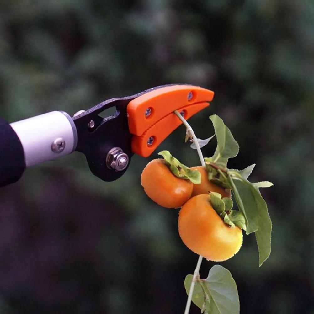 Telescopic Pruning Shears Spring-Assisted Extendable 14.6 to 23.6 In
