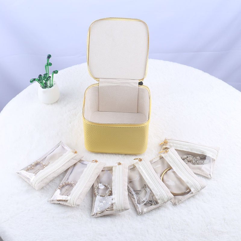 Travel Jewelry Organizer 12 Zippered Compartments Transparent Lids