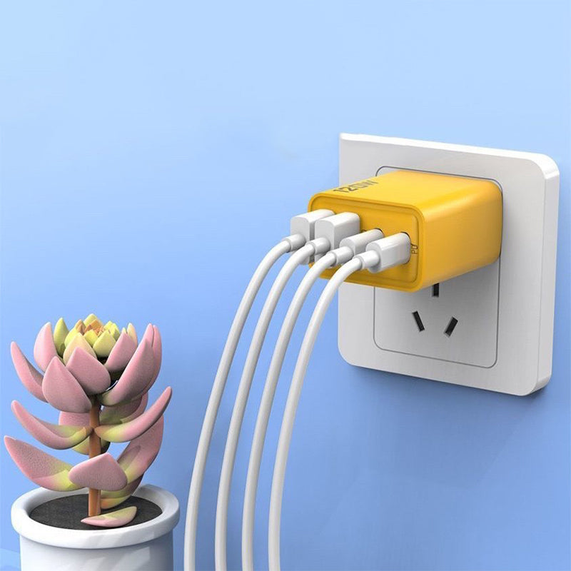 USB Fast Charger 4-Port USB-C PD & USB-A