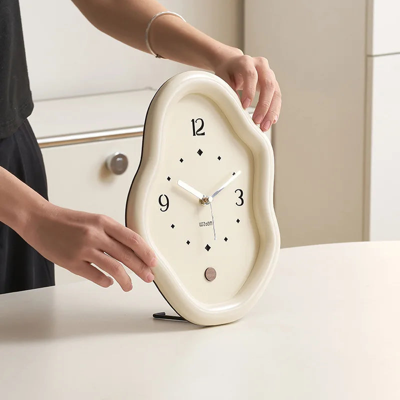 Wall Clock Organic Sculptural Shape High-Gloss Finish