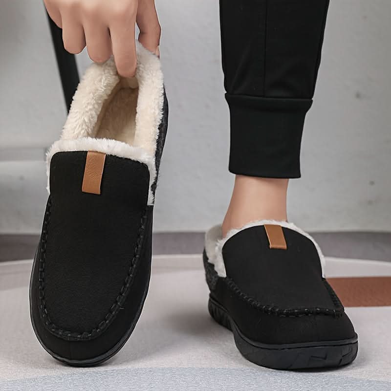 SnugStep – Ultra-Comfortable Indoor Slippers for Relaxation