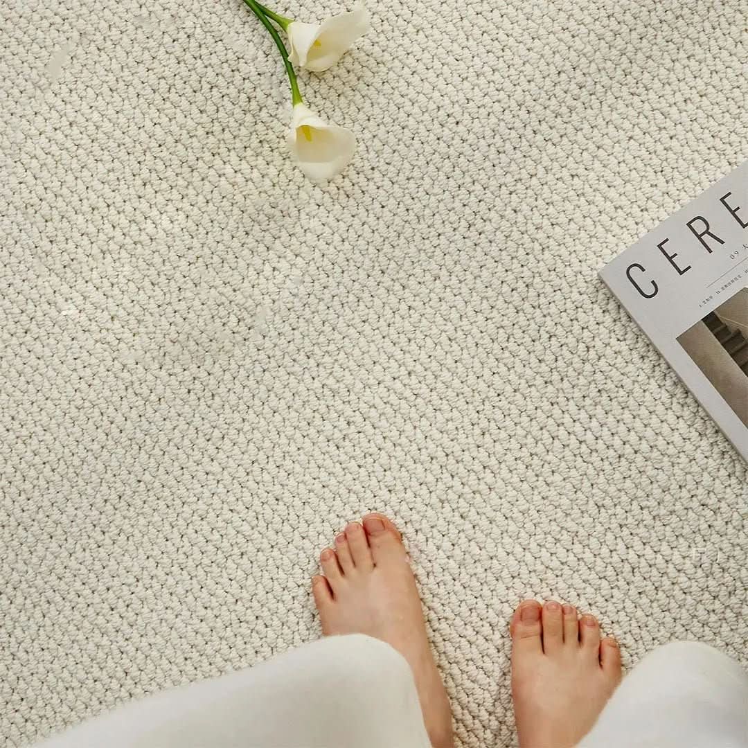 AquaGuard – Stylish Entrance Mat for Dirt and Moisture Management