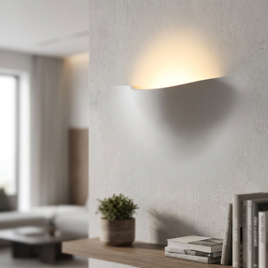 Curved Wall Light Fixture – Elegant Design