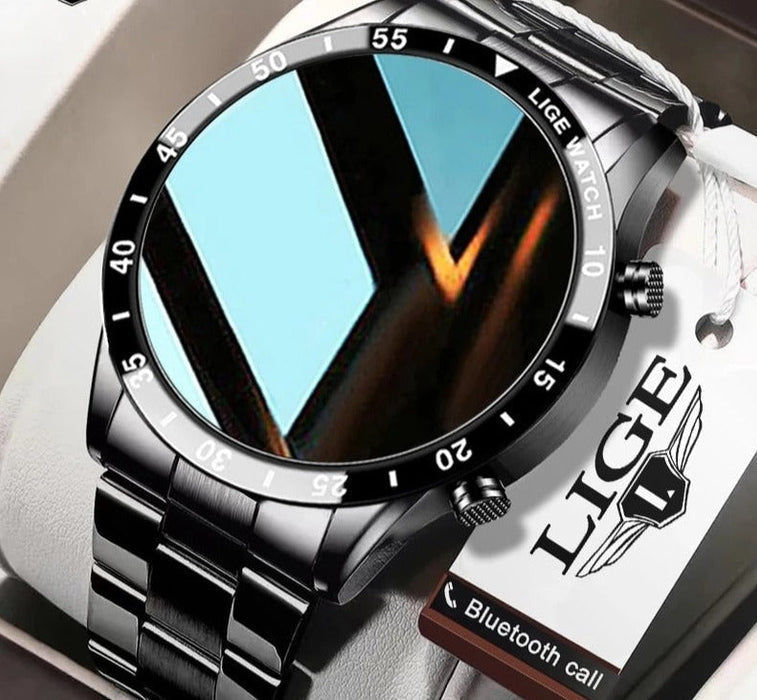 Chic 4G Smartwatch with Health Insights and Notifications