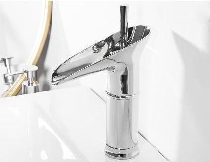 Classic Cascade Bathroom Faucet with Vintage Bronze Finish