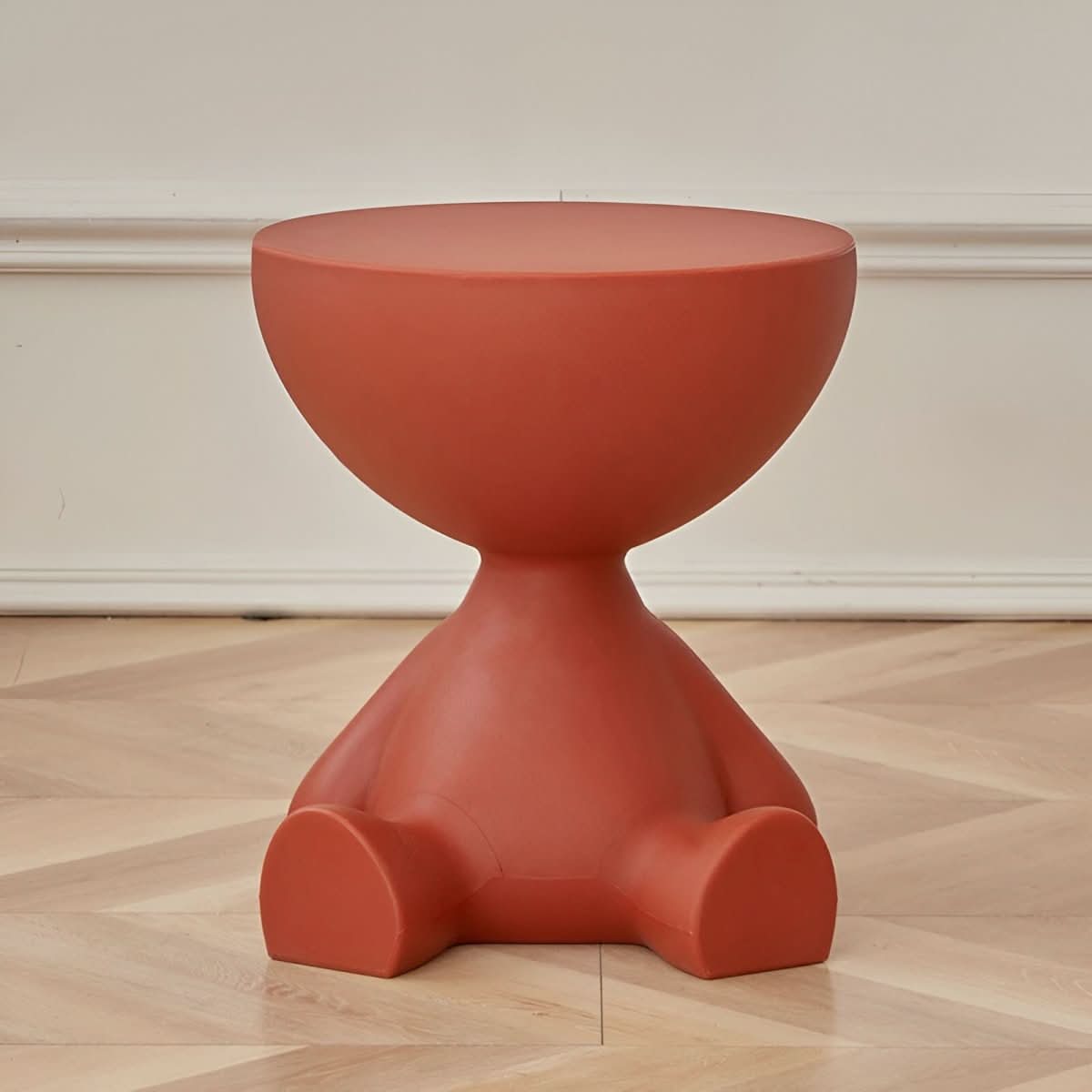 Sophisticated Circular Coffee Table for Modern Living Spaces