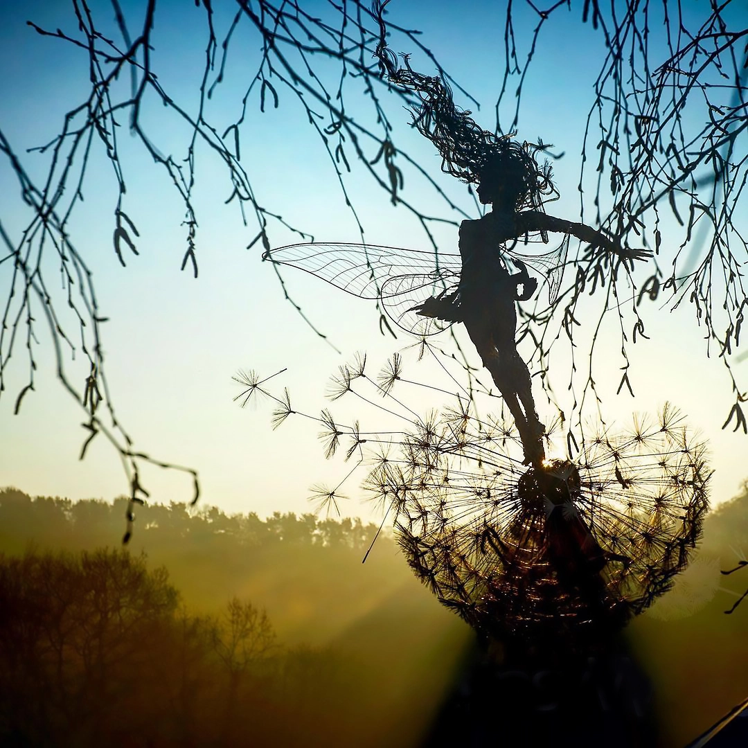 Whimsical Fairy Garden Stakes | Metal Dandelion Decor for Outdoor Charm
