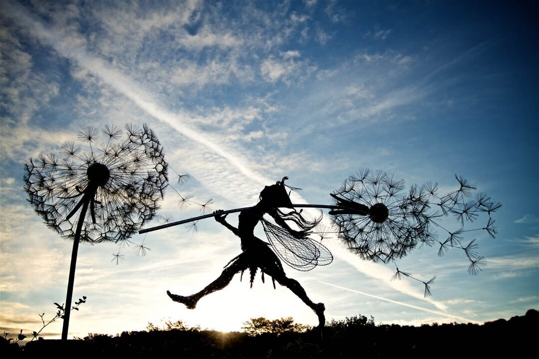 Whimsical Fairy Garden Stakes | Metal Dandelion Decor for Outdoor Charm