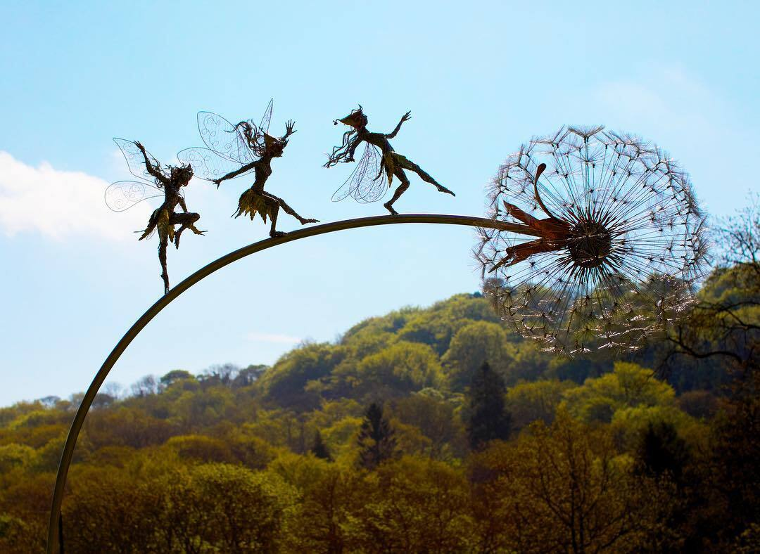 Whimsical Fairy Garden Stakes | Metal Dandelion Decor for Outdoor Charm