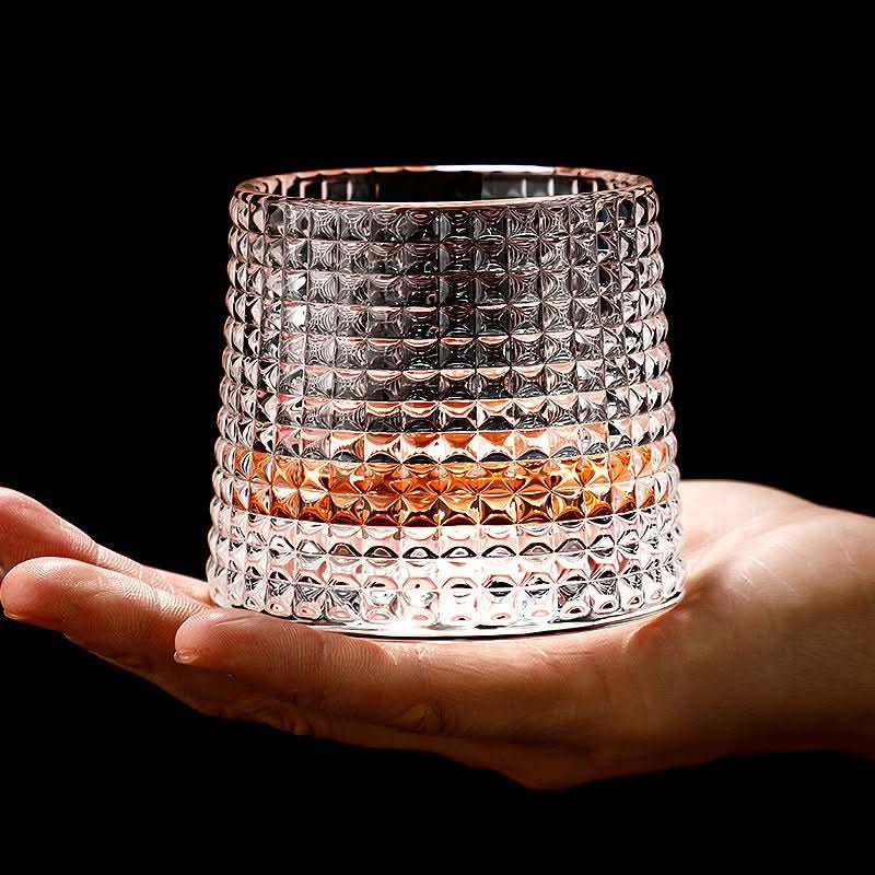 Sophisticated Crystal Tumblers for Whiskey and Cocktails