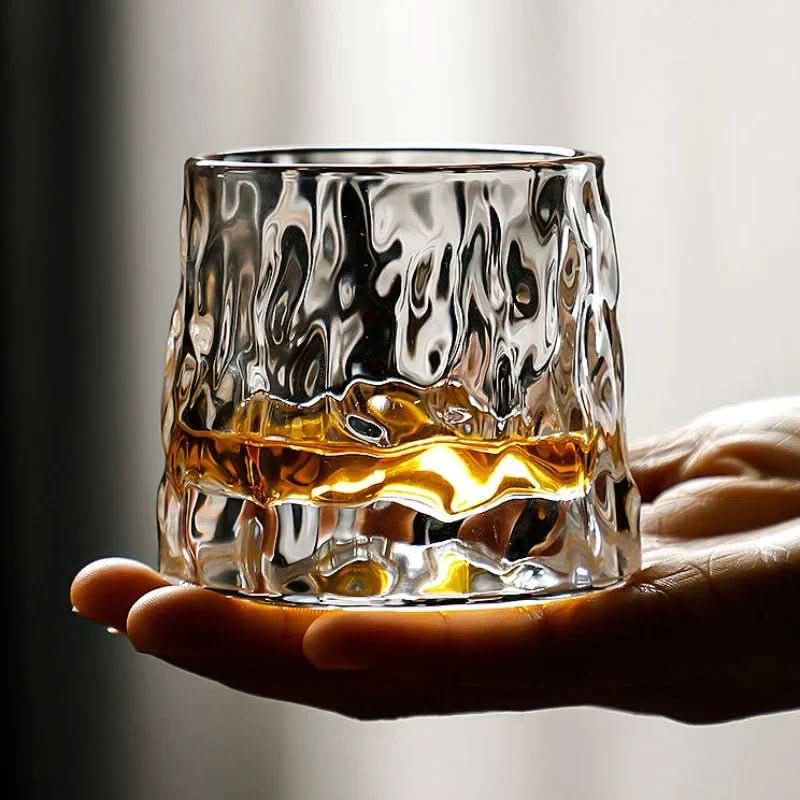Sophisticated Crystal Tumblers for Whiskey and Cocktails