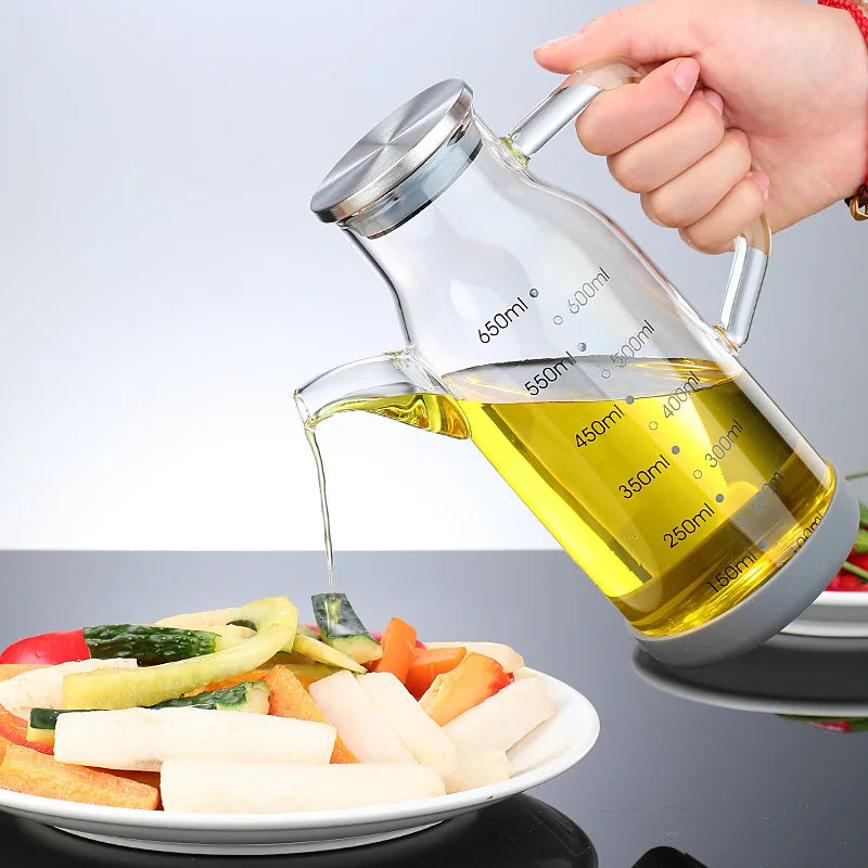 Precision Glass Oil Pourer with Measurement Markings