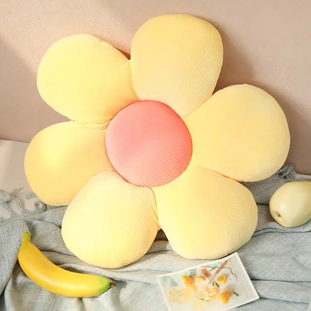Floral Design Cushion for Comfort - Flower-Shaped Pillow