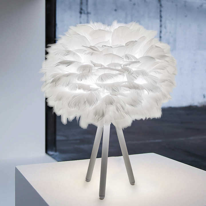 Feathered Dimmable Table Light – Elegant Design